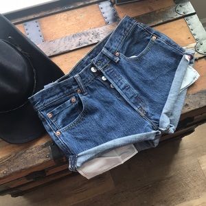 🌻🇺🇸 FOURTH OF JULY SALE 501 vintage Levi’s🌻